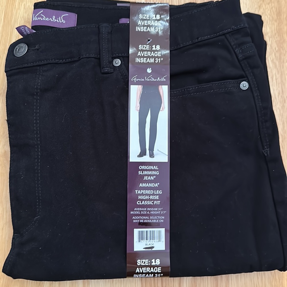 NWT Gloria Vanderbilt Amanda Jean, 18, AVG